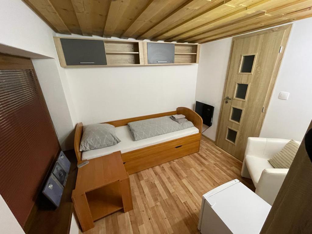 Wellness Vila Astra Стара Лесна Екстер'єр фото
